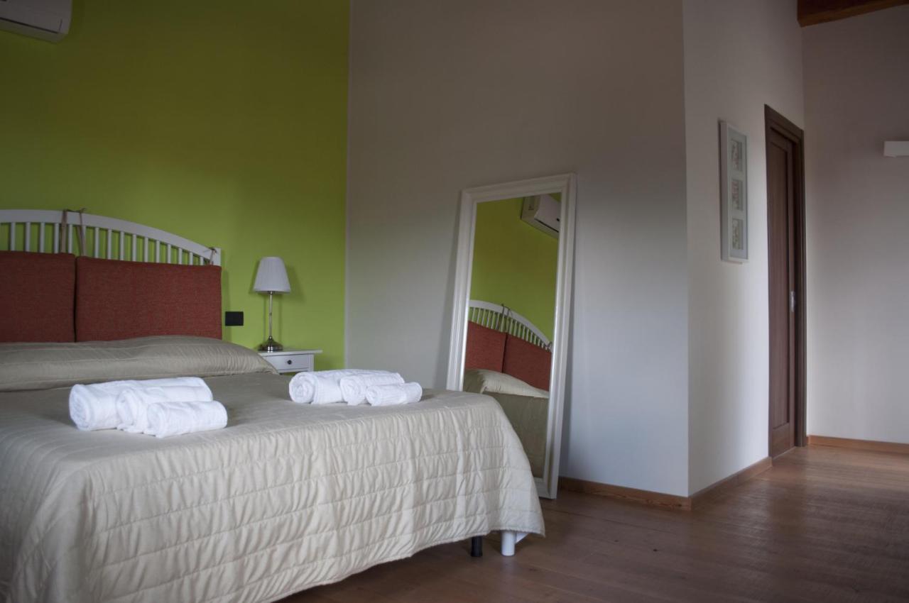 Bed and Breakfast Casale 700 à Amendolara Extérieur photo
